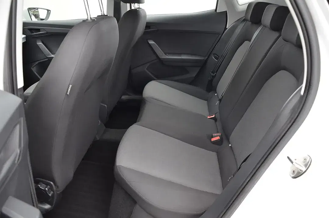 SEAT Ibiza - Thumbnail 11