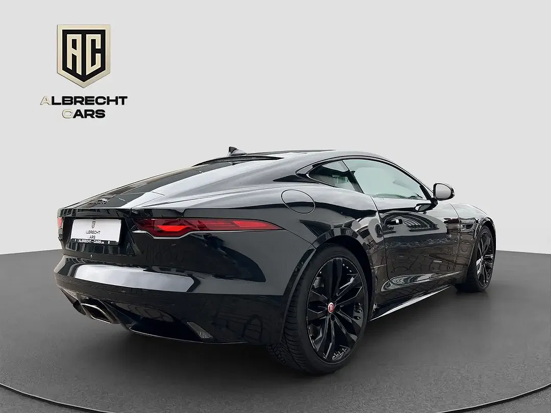 Jaguar F-Type - Thumbnail 5