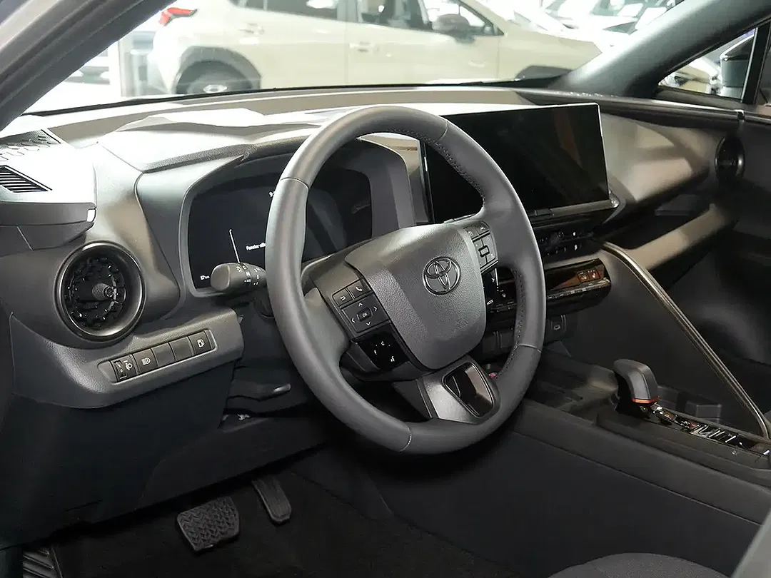Toyota C-HR - Thumbnail 15