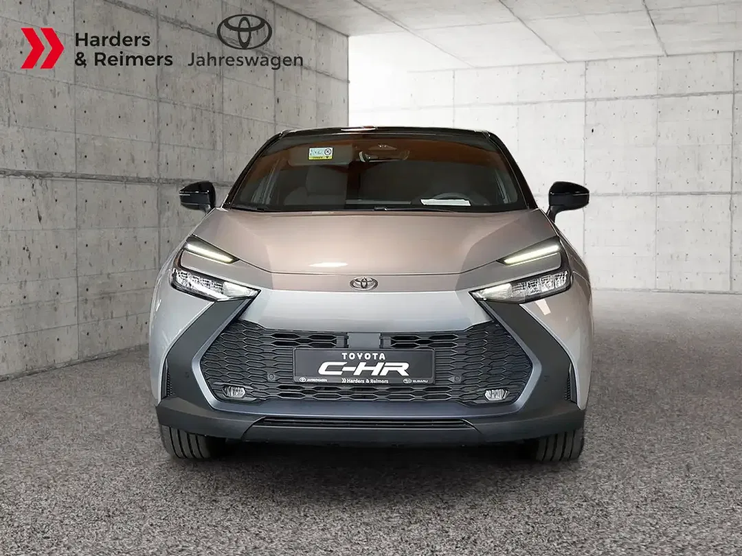 Toyota C-HR - Thumbnail 2
