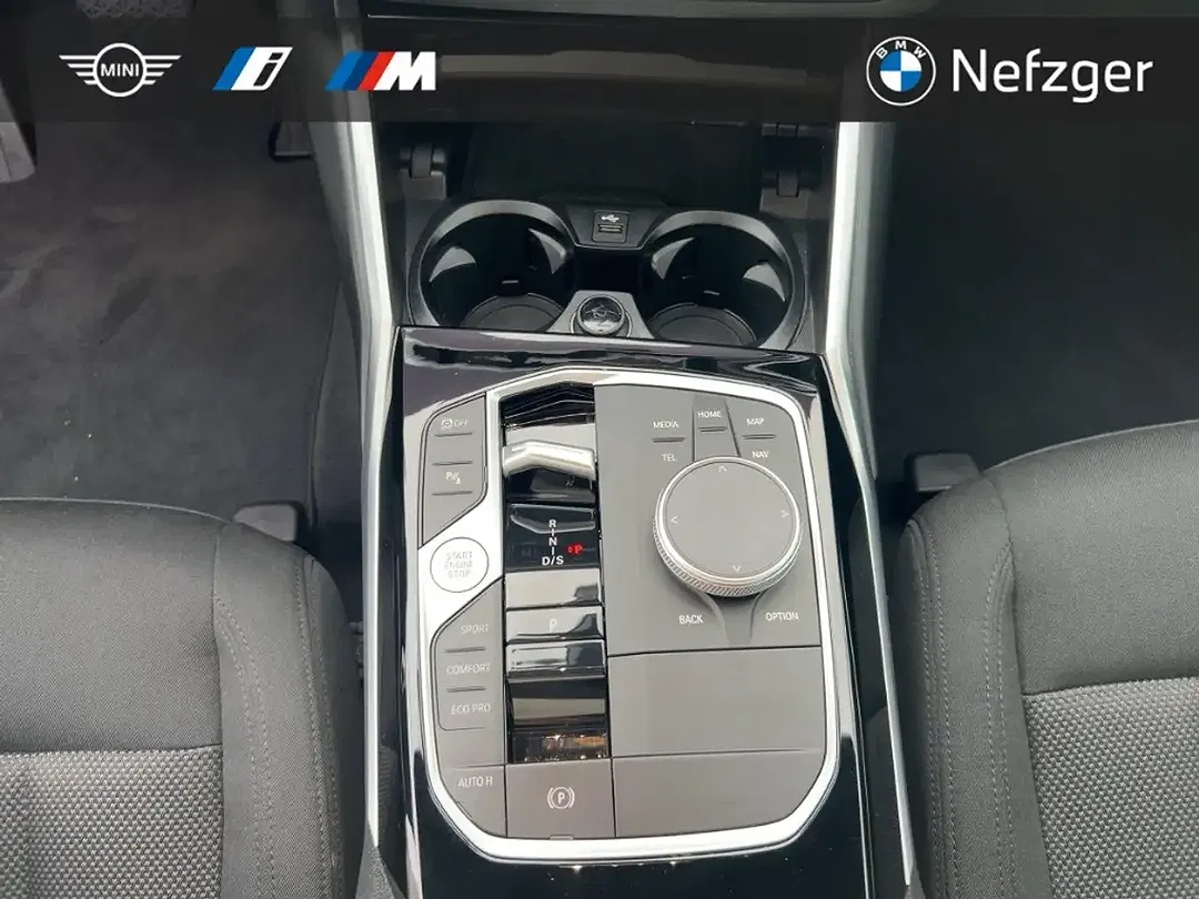 BMW 320 - Thumbnail 15
