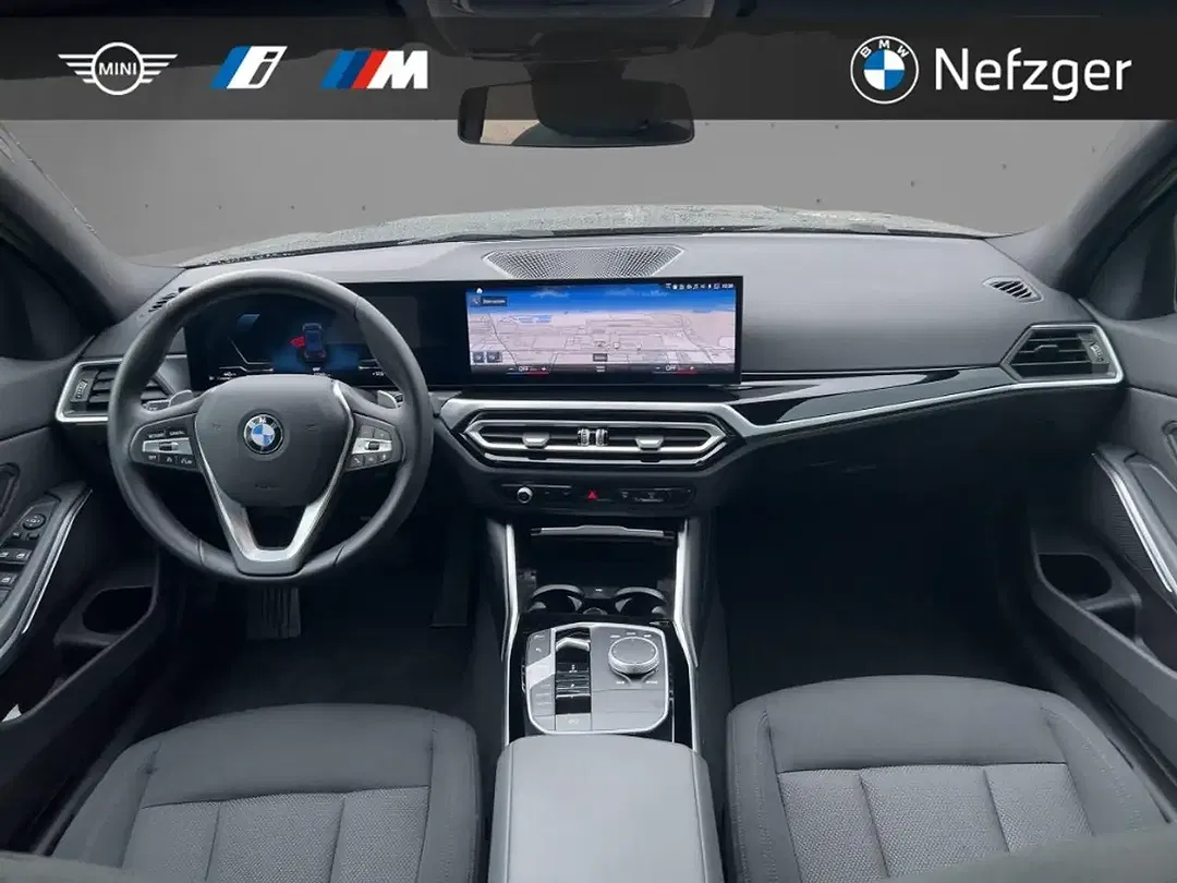 BMW 320 - Thumbnail 9