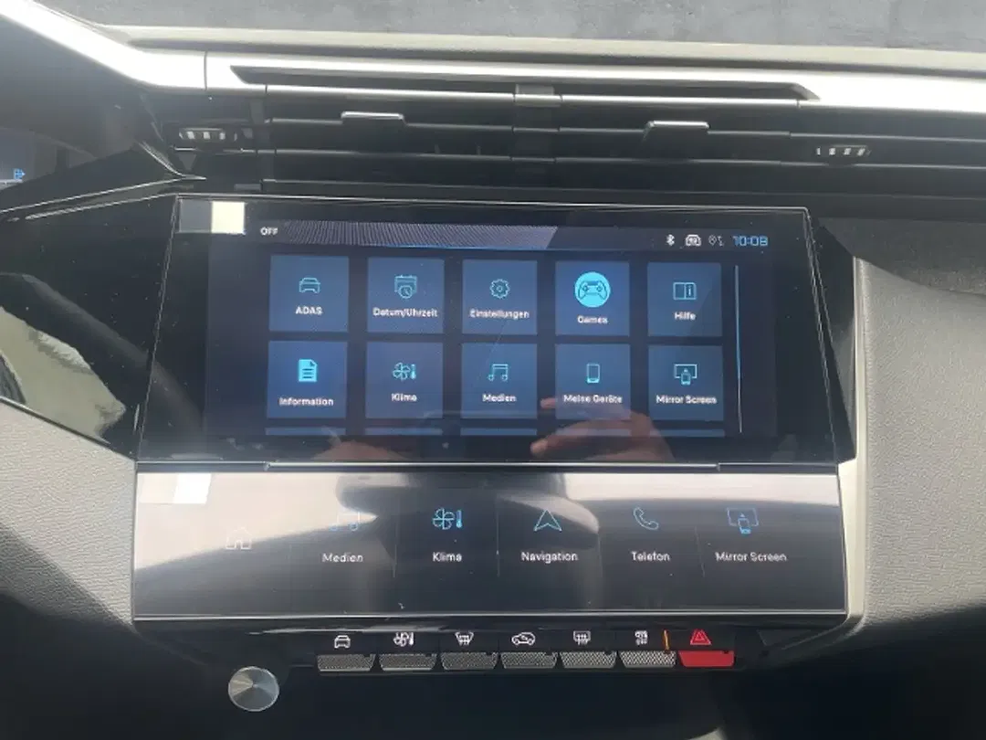 Peugeot 308 - Thumbnail 10
