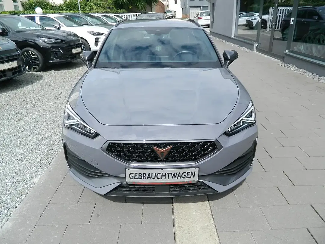 CUPRA Leon - Thumbnail 2