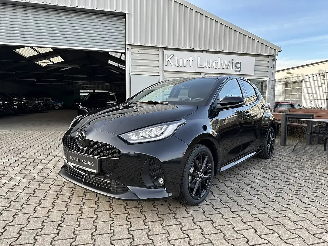 Mazda 2 - Thumbnail 1