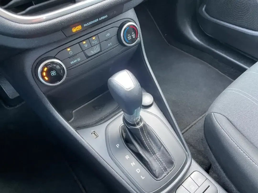 Ford Fiesta - Thumbnail 13