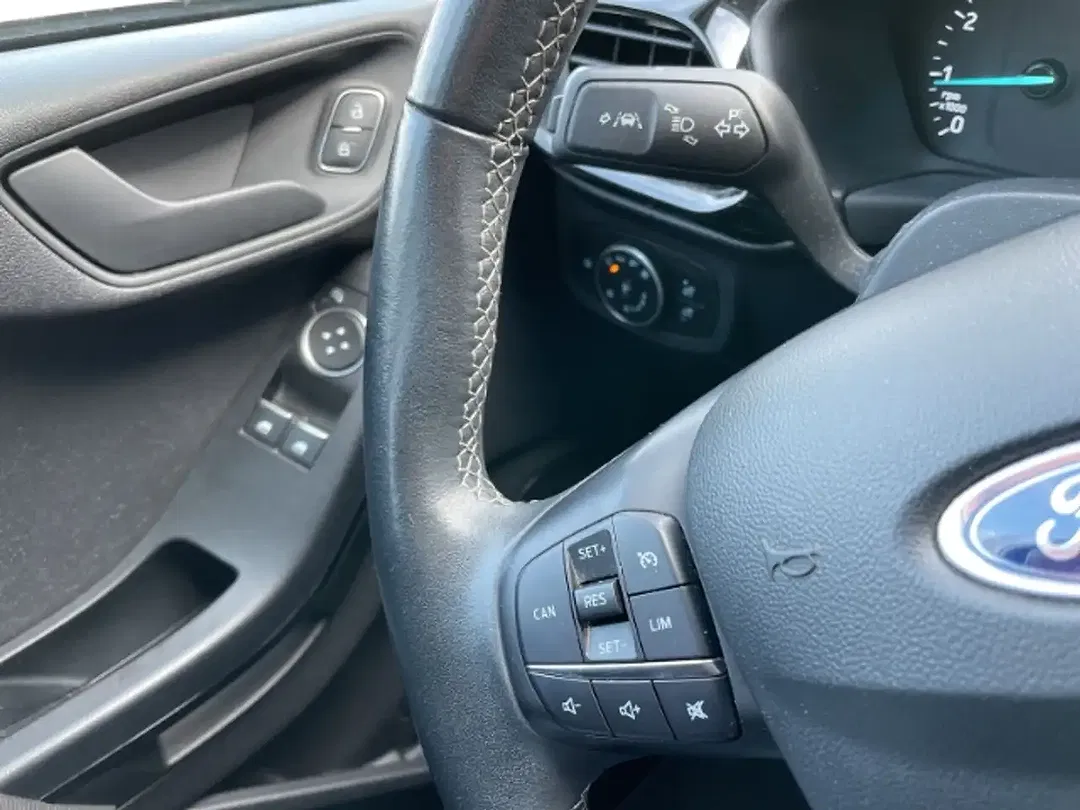 Ford Fiesta - Thumbnail 14