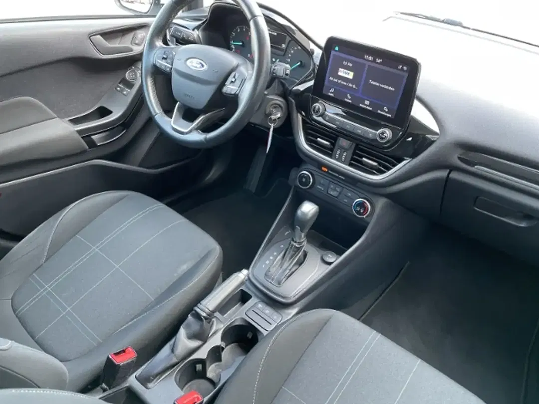 Ford Fiesta - Thumbnail 3