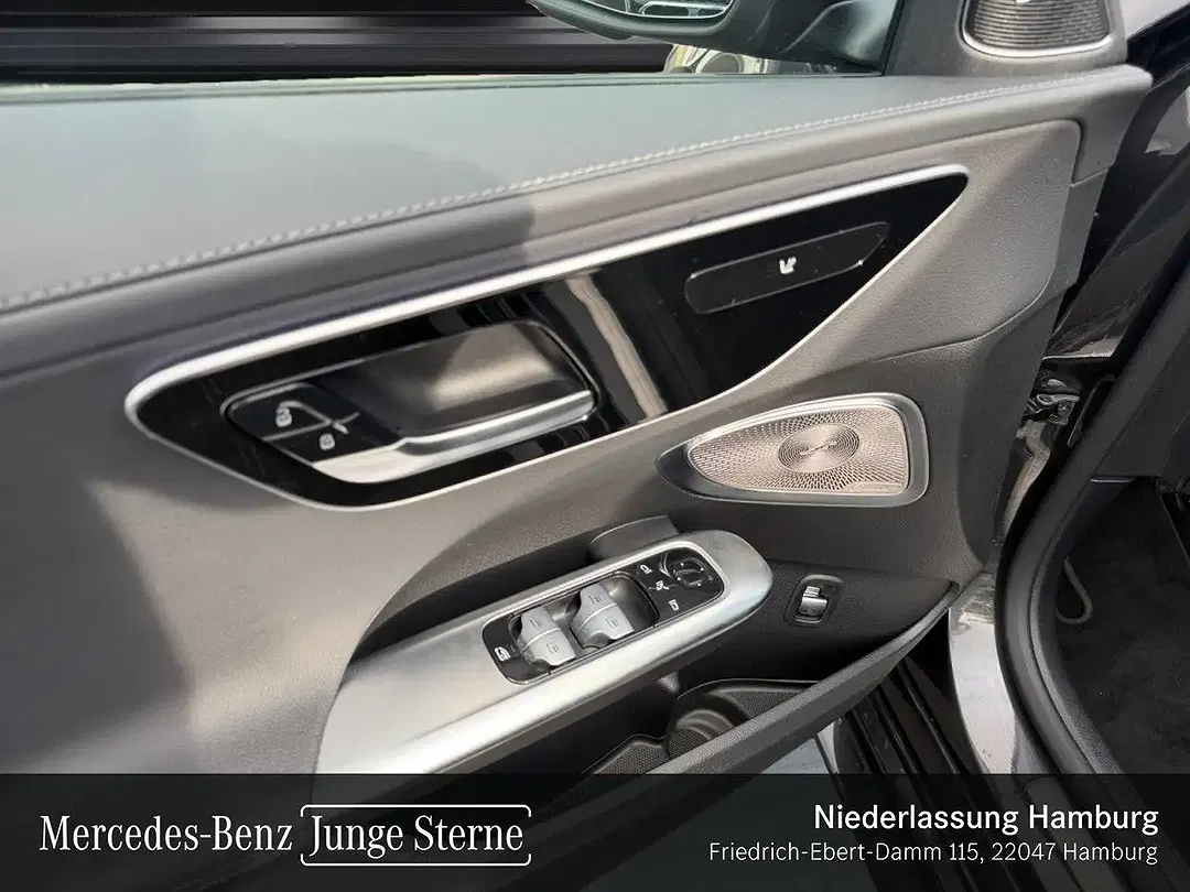 Mercedes-Benz C 200 - Thumbnail 11