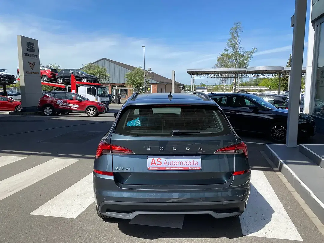 Skoda Kamiq - Thumbnail 5