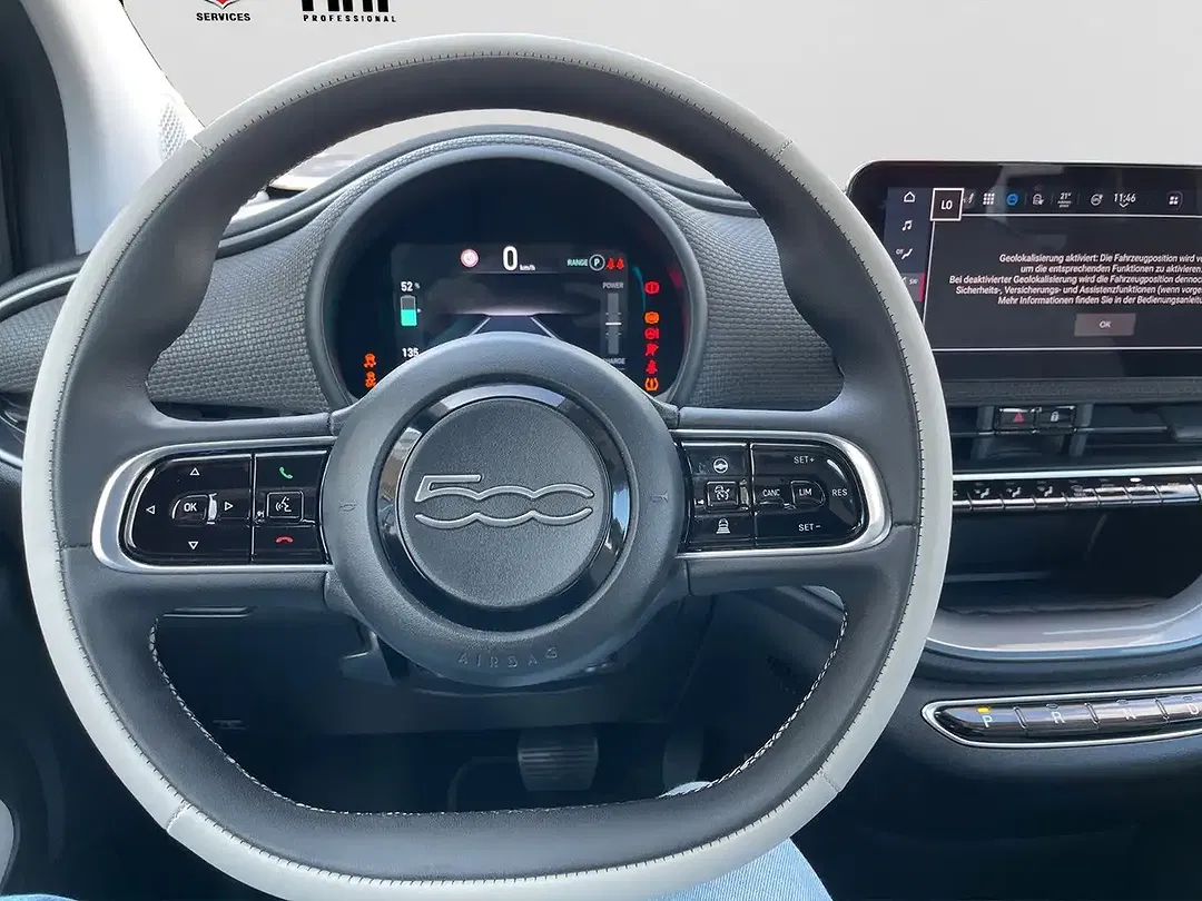 Fiat 500e - Thumbnail 10