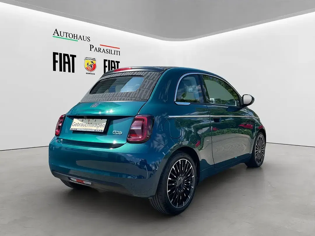 Fiat 500e - Thumbnail 6