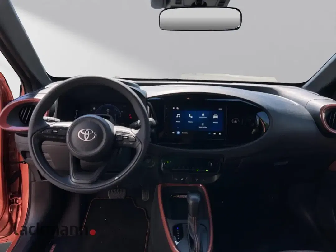 Toyota Aygo X - Thumbnail 10