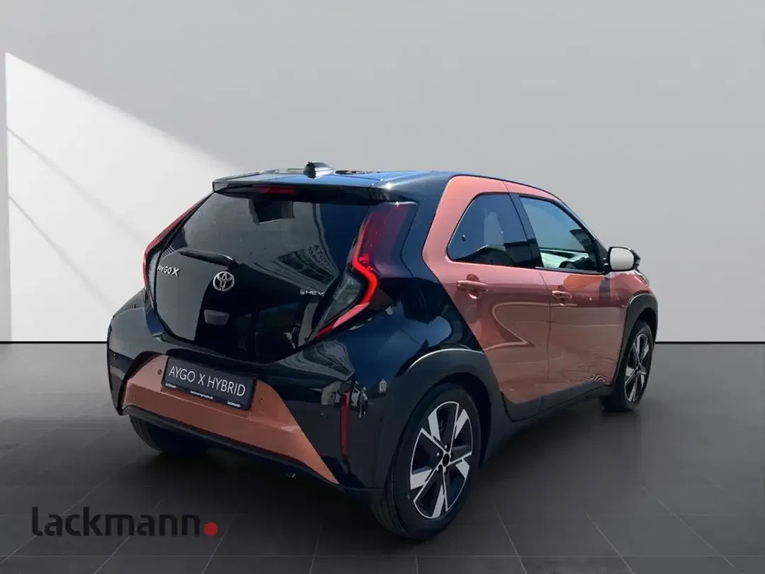 Toyota Aygo X - Thumbnail 4