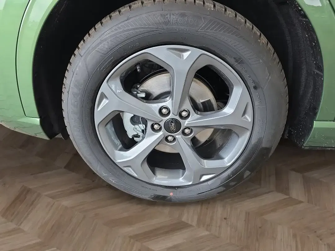 Ford Kuga - Thumbnail 15
