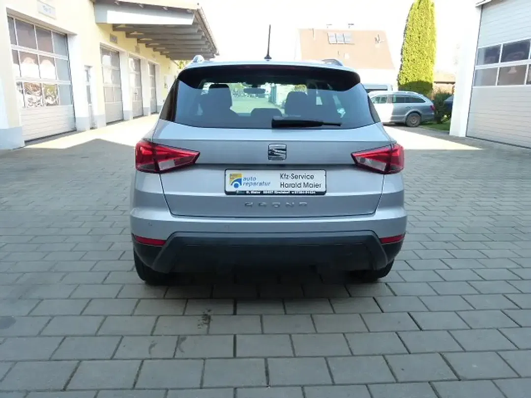 SEAT Arona - Thumbnail 5