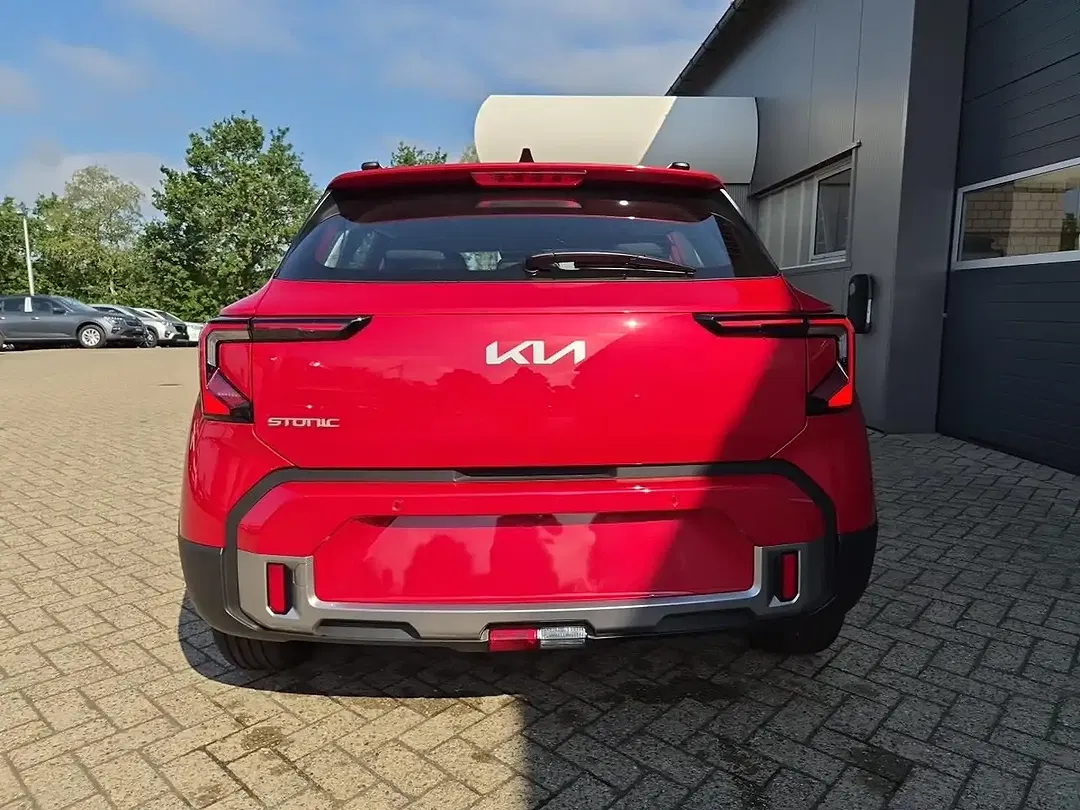 Kia Stonic - Thumbnail 3