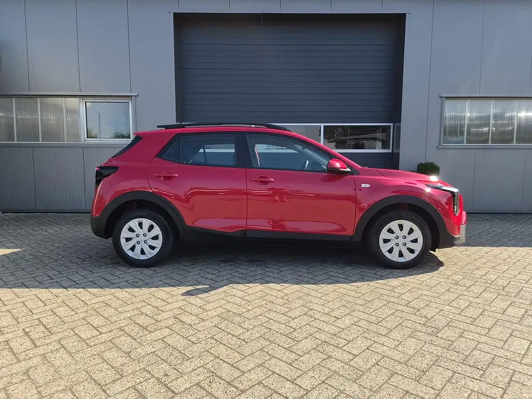 Kia Stonic - Thumbnail 5