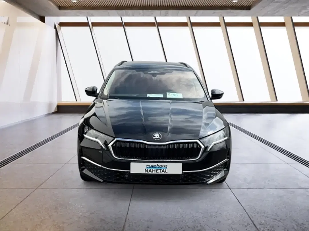 Skoda Octavia - Thumbnail 2