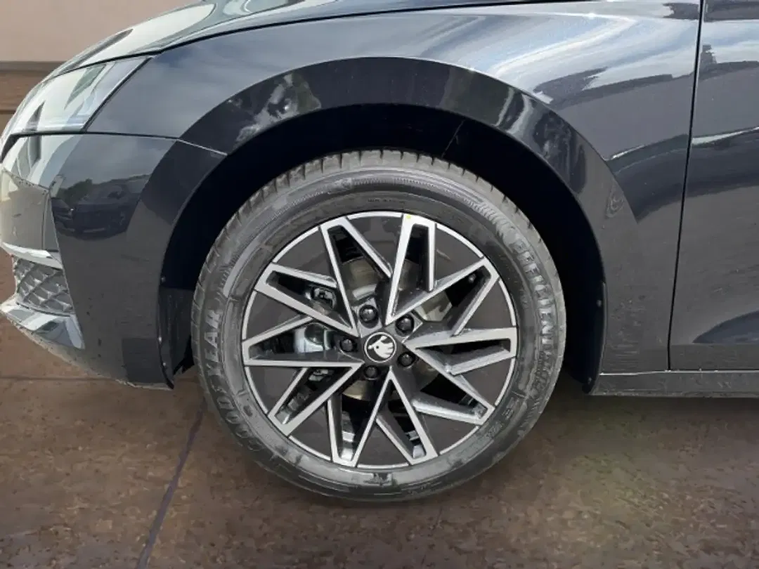 Skoda Octavia - Thumbnail 5