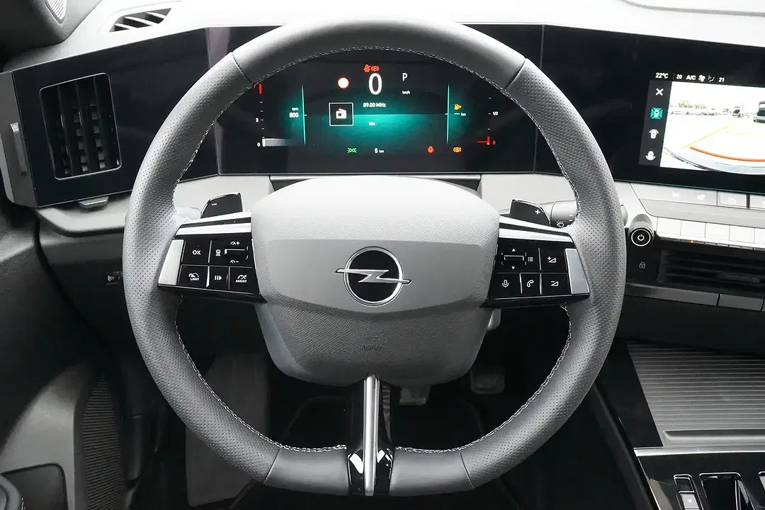 Opel Astra 1.2 Turbo AUT GS - foto 14