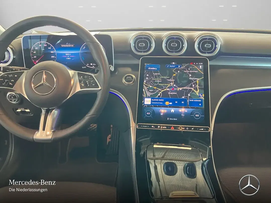 Mercedes-Benz C 300 - Thumbnail 12