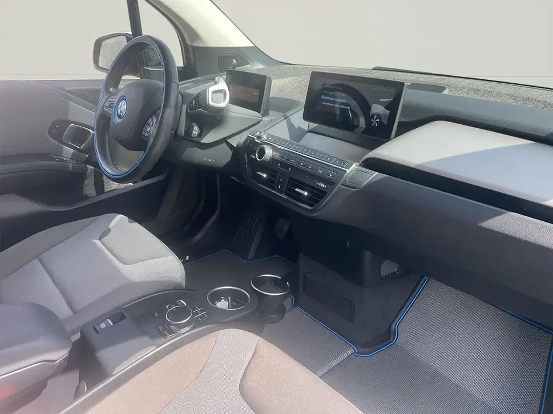BMW i3 - Thumbnail 14