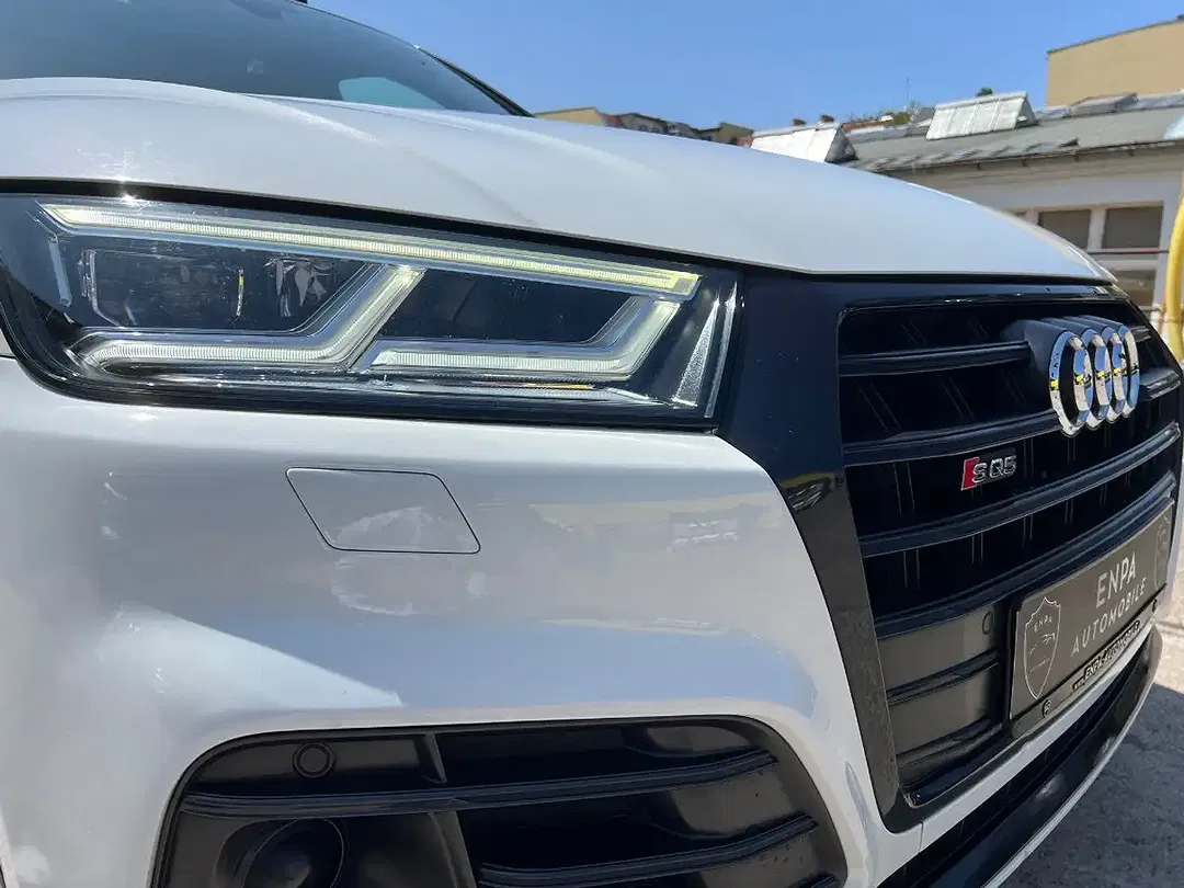 Audi SQ5 - Thumbnail 13