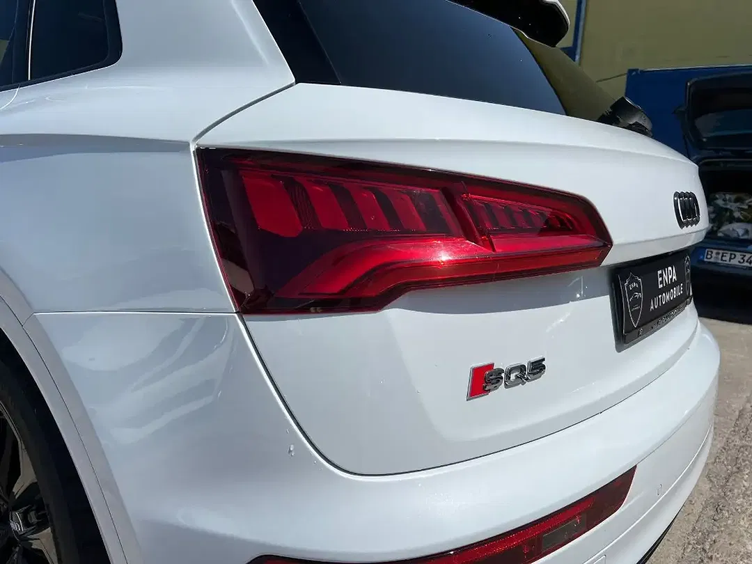 Audi SQ5 - Thumbnail 14