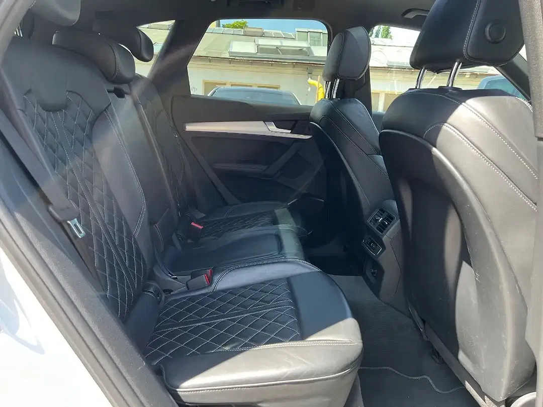 Audi SQ5 - Thumbnail 7