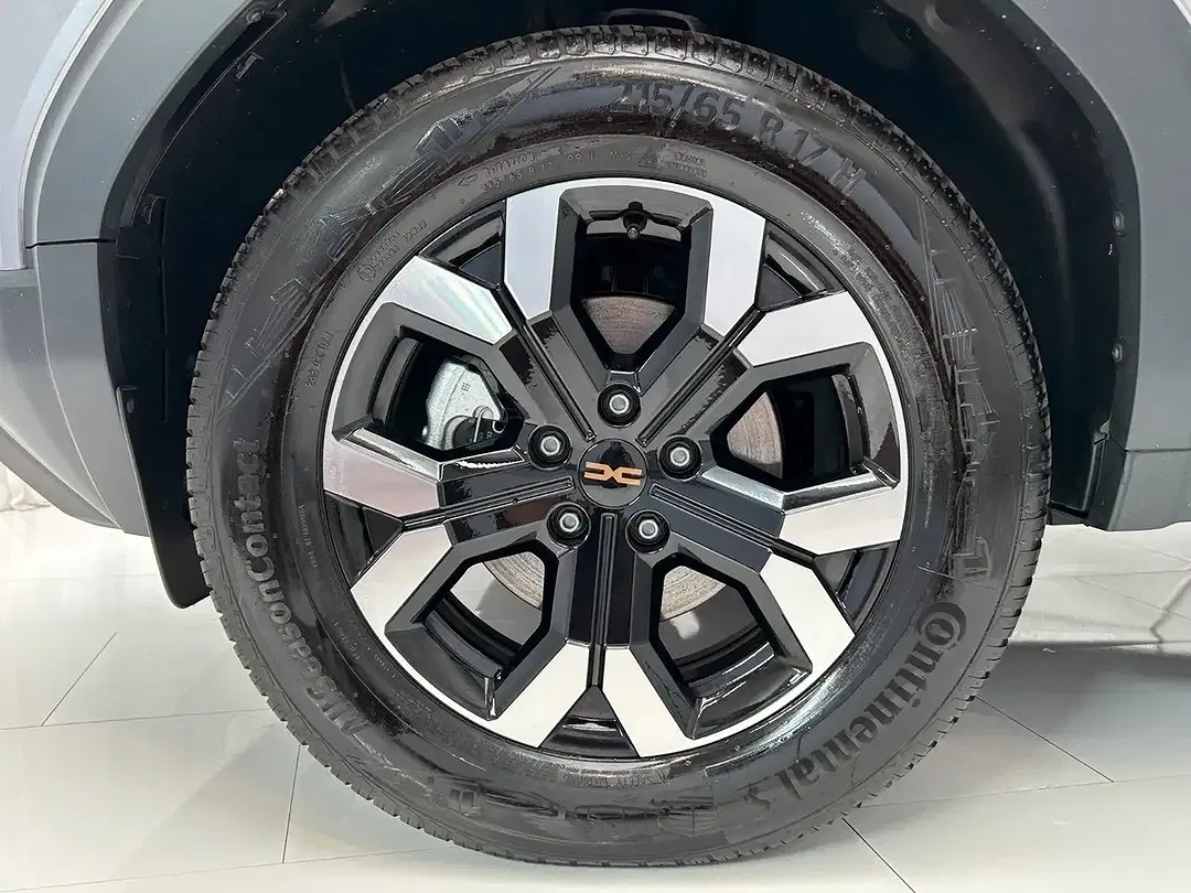 Dacia Duster - Thumbnail 10