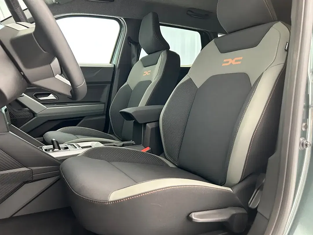 Dacia Duster - Thumbnail 12