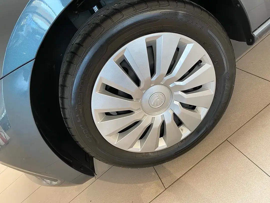 Skoda Scala - Thumbnail 14