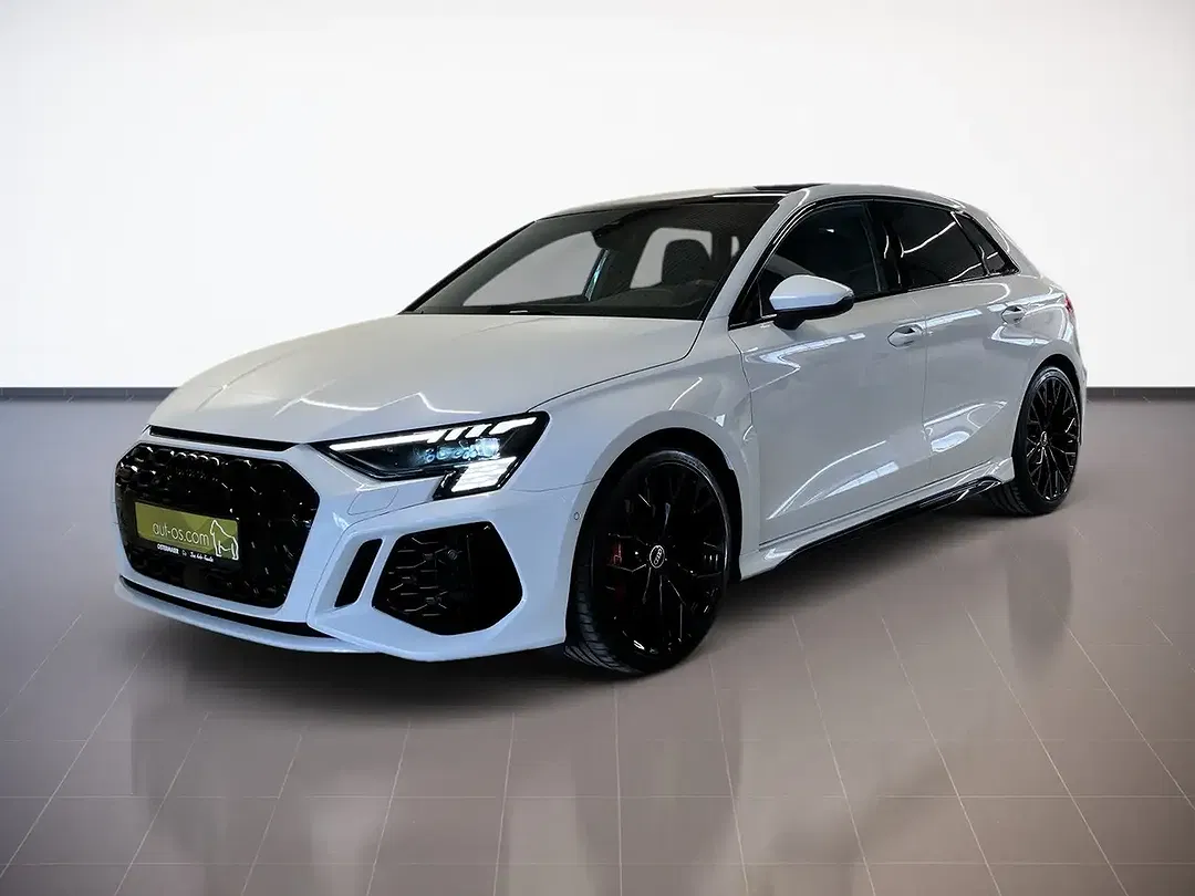 Audi RS3 2.5 TFSI RS Matrix LED Sportback - foto 1