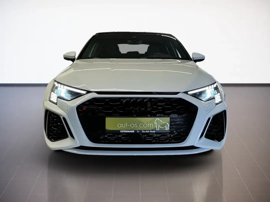 Audi RS3 2.5 TFSI RS Matrix LED Sportback - foto 2