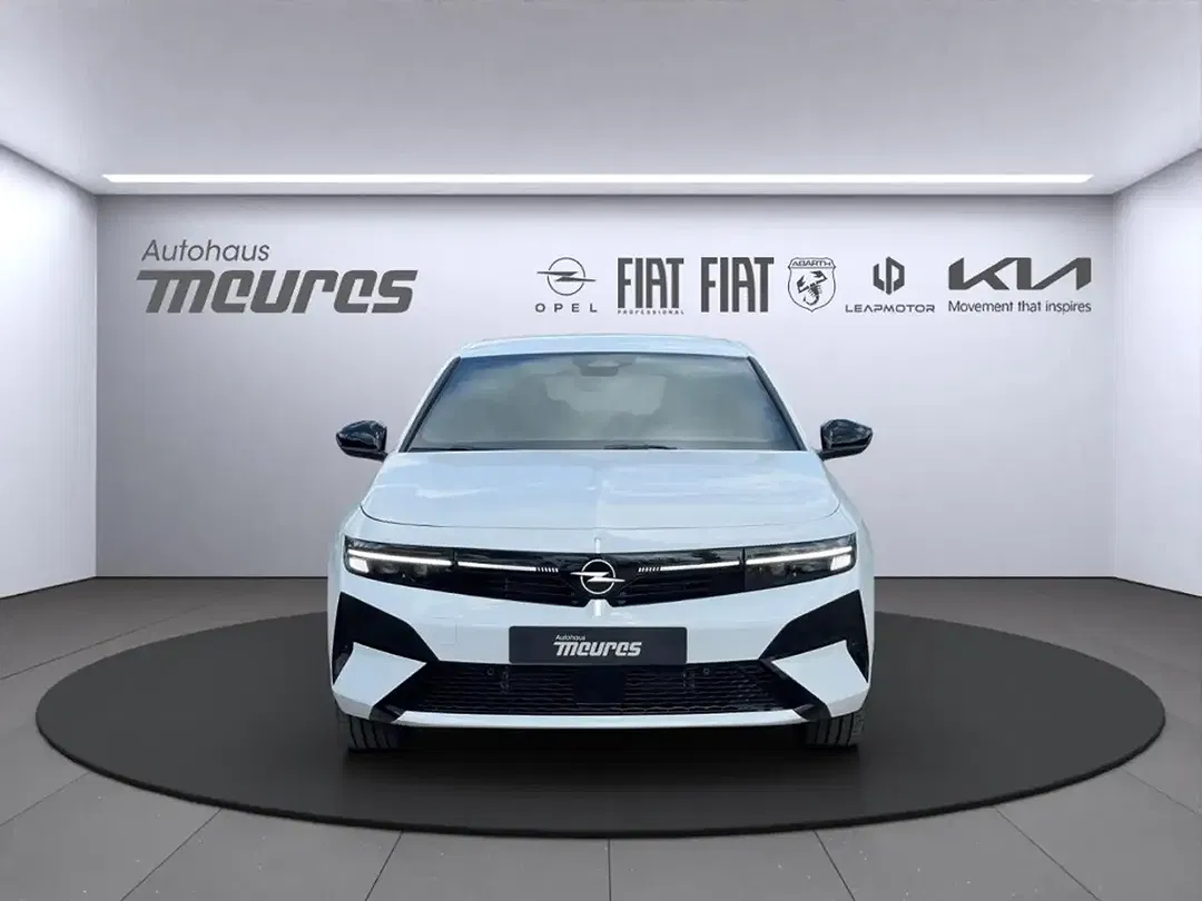 Opel Astra - Thumbnail 6