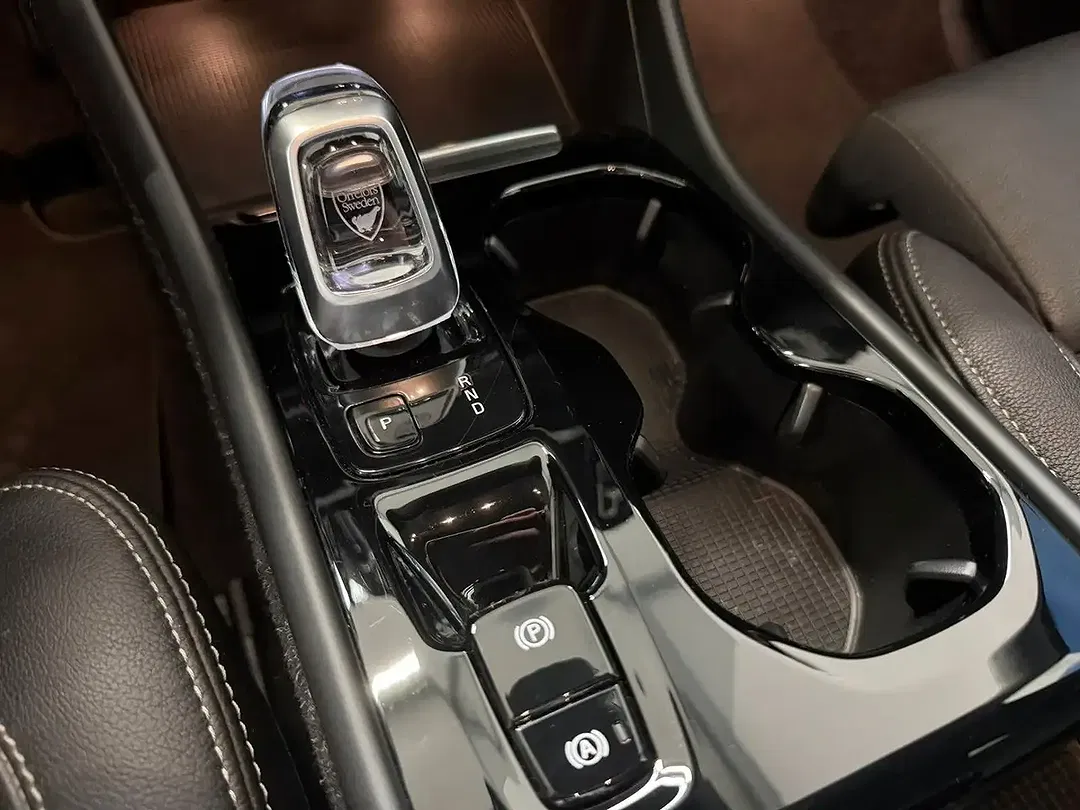 Volvo XC40 - Thumbnail 12