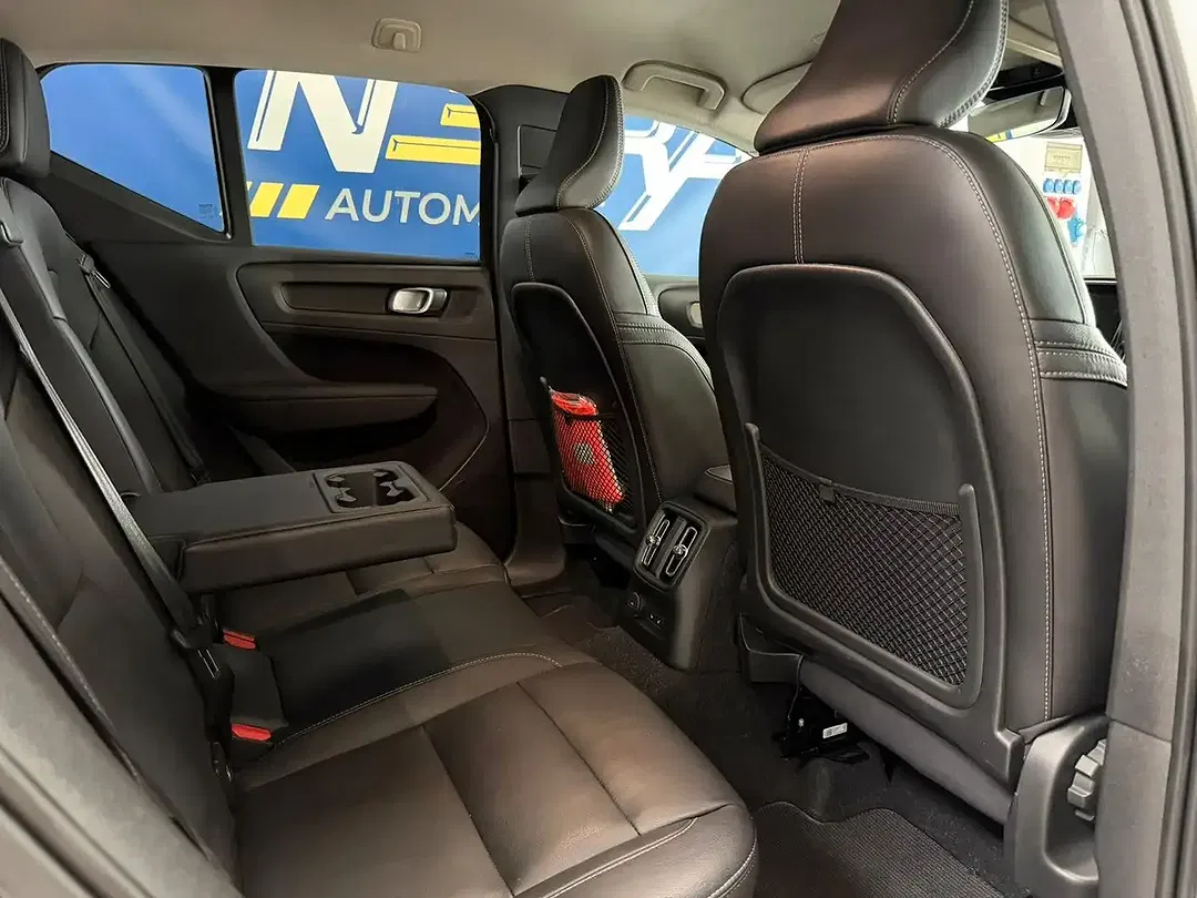 Volvo XC40 - Thumbnail 13