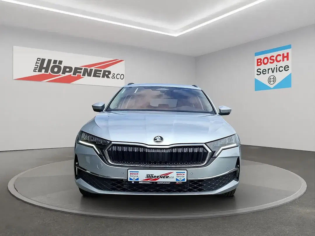 Skoda Octavia - Thumbnail 2