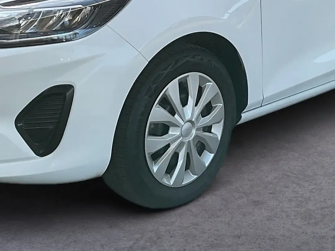 Ford Fiesta - Thumbnail 6