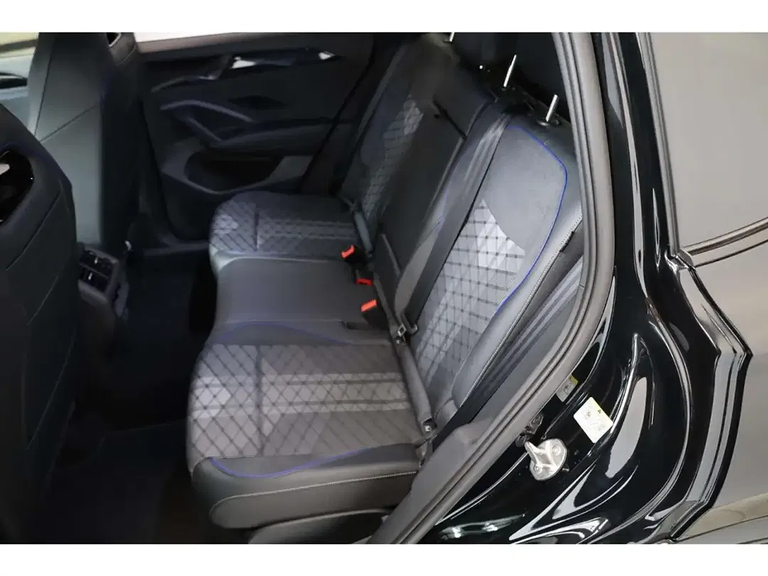 Volkswagen Tiguan - Thumbnail 14