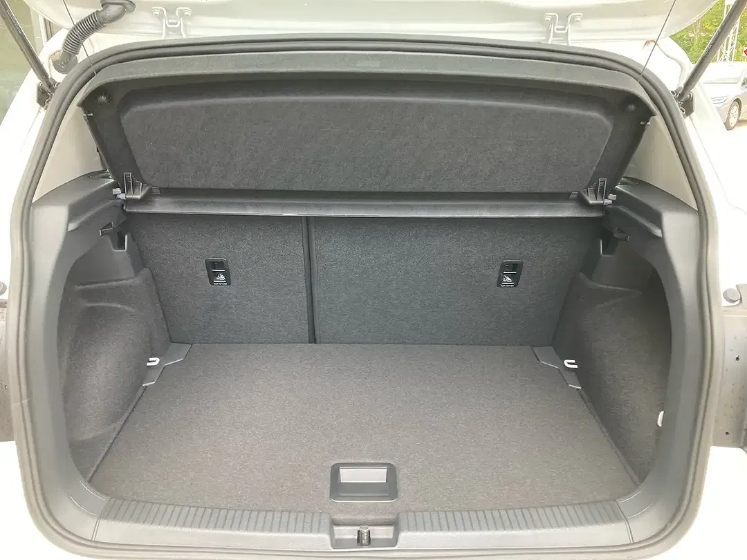 Volkswagen T-Cross - Thumbnail 7