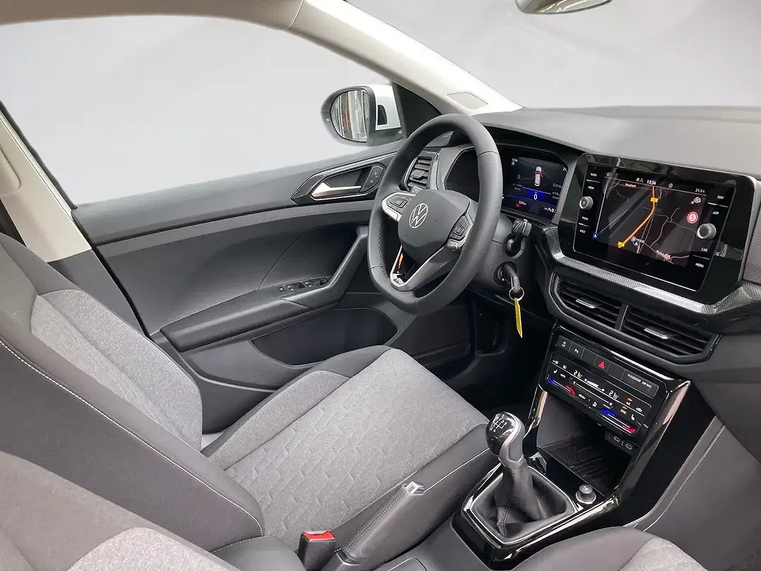 Volkswagen T-Cross - Thumbnail 8