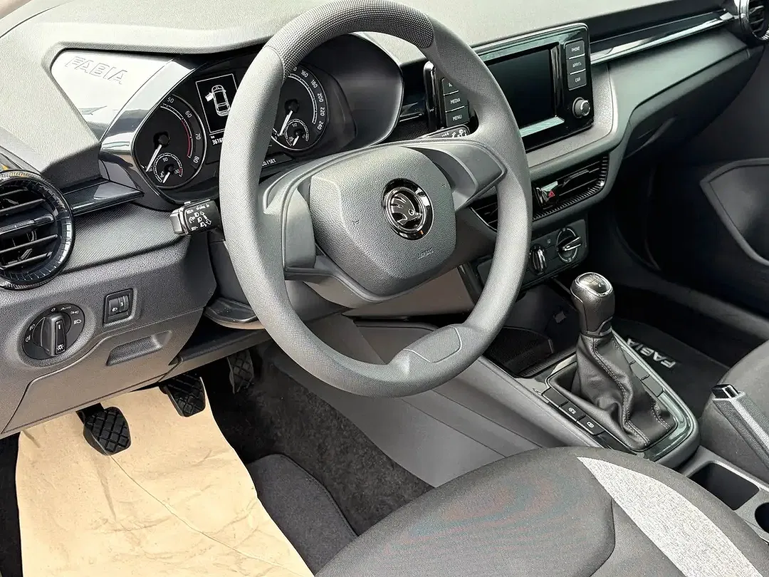 Skoda Fabia - Thumbnail 5