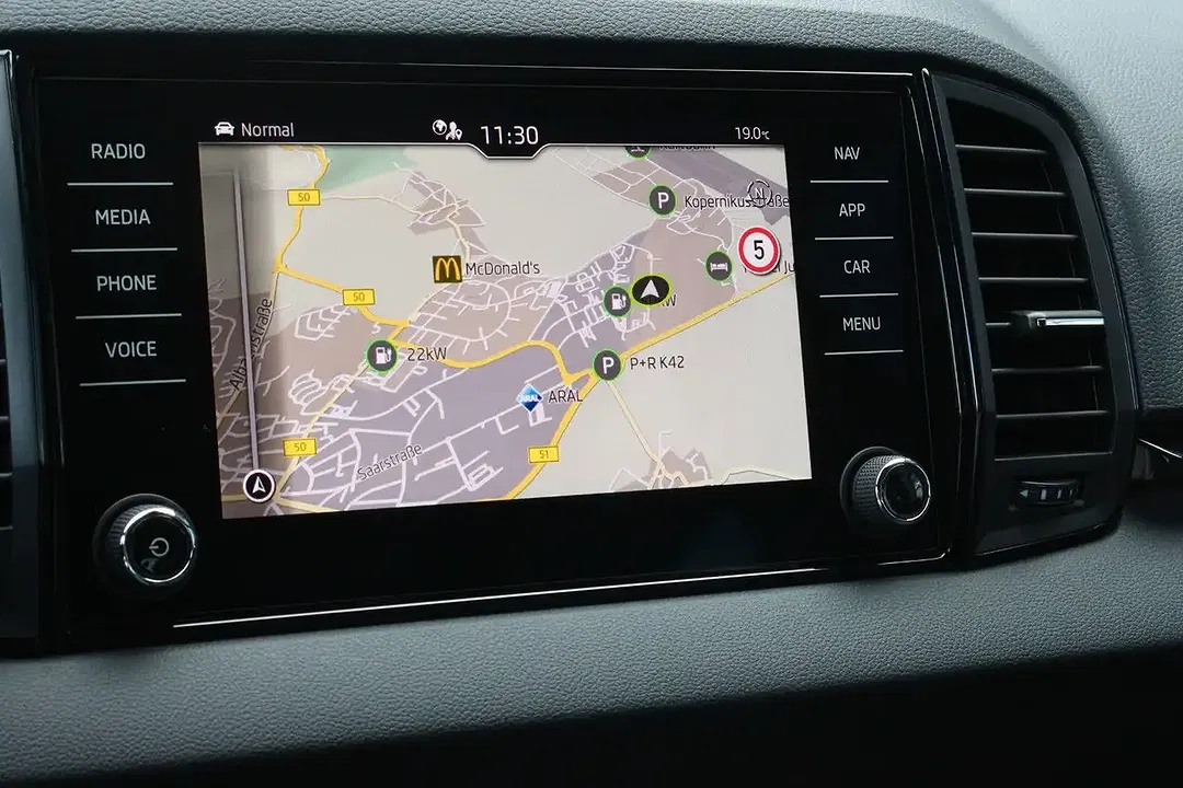 Skoda Karoq - Thumbnail 12