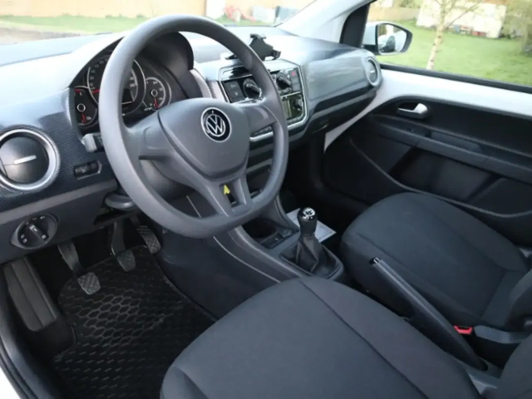 Volkswagen up! - Thumbnail 11