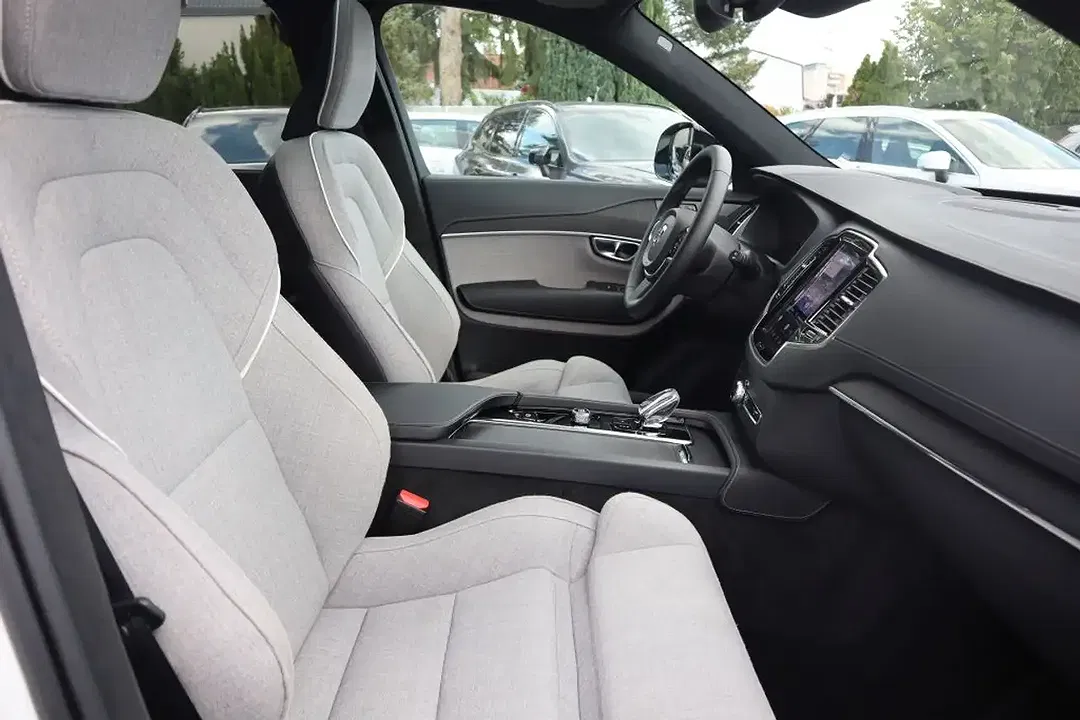 Volvo XC90 T8 AWD Recharge Ultimate - foto 13