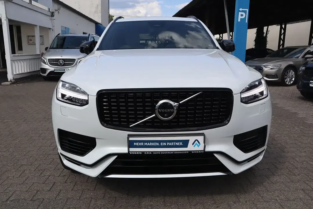 Volvo XC90 T8 AWD Recharge Ultimate - foto 2