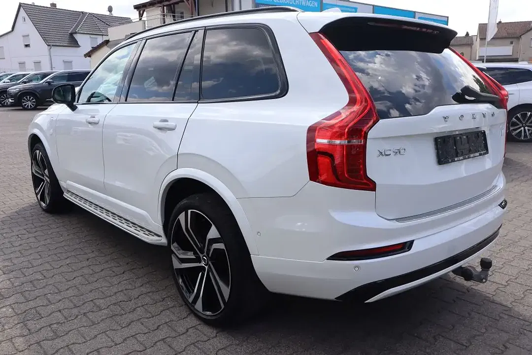 Volvo XC90 - Thumbnail 7