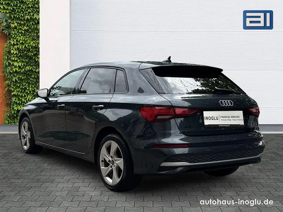 Audi A3 - Thumbnail 3